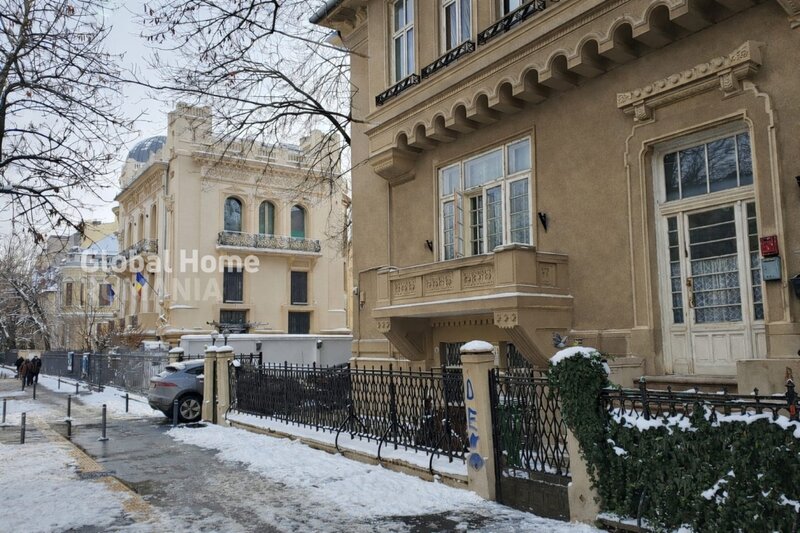 Lascar Catargiu, spatiu de birouri 4 camere 70.8 mp, vila interbelica.